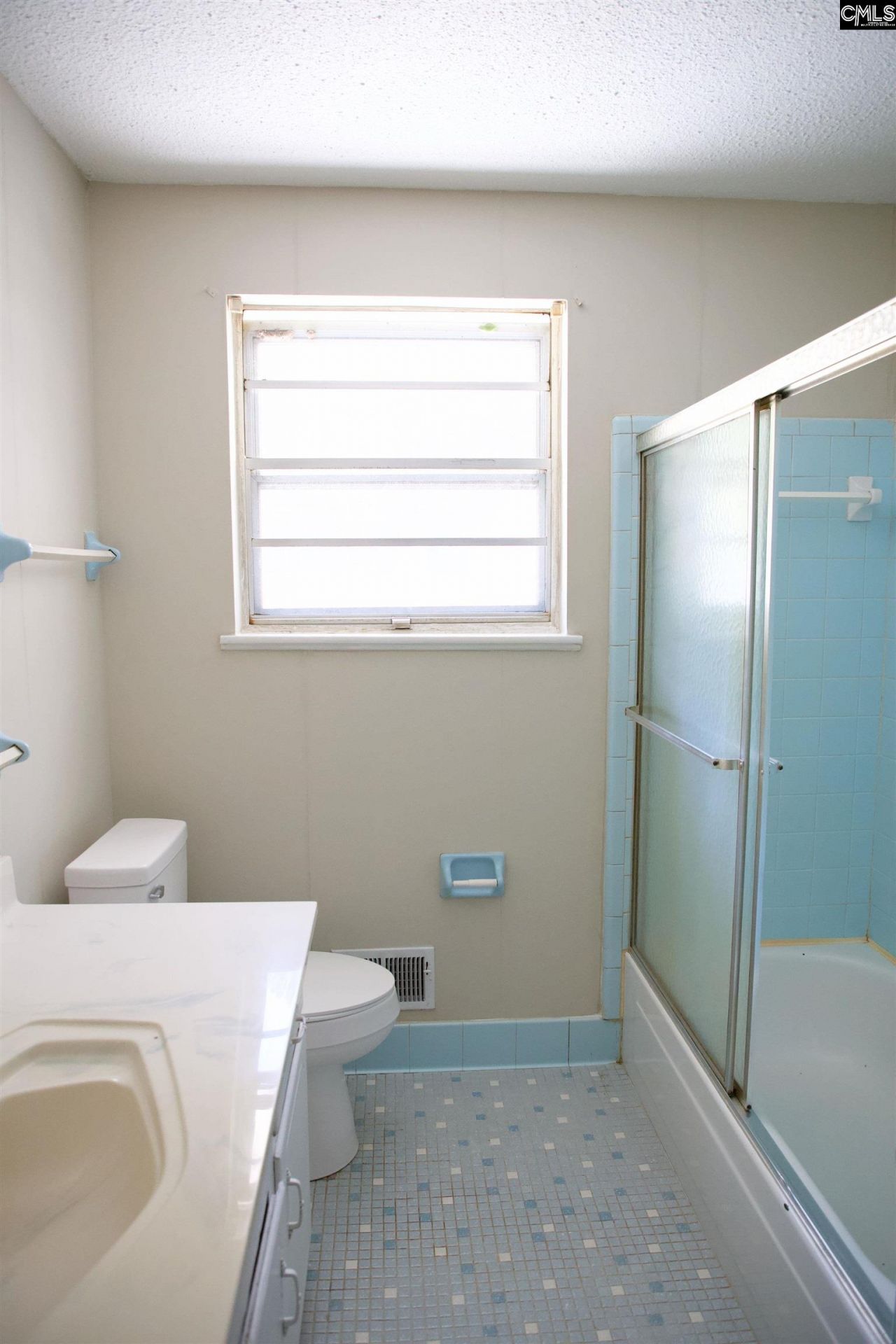 826 Jefferson Street Photo 16