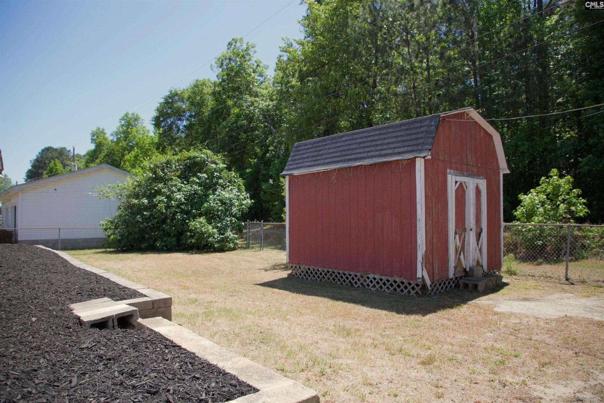 826 Jefferson Street Photo 35