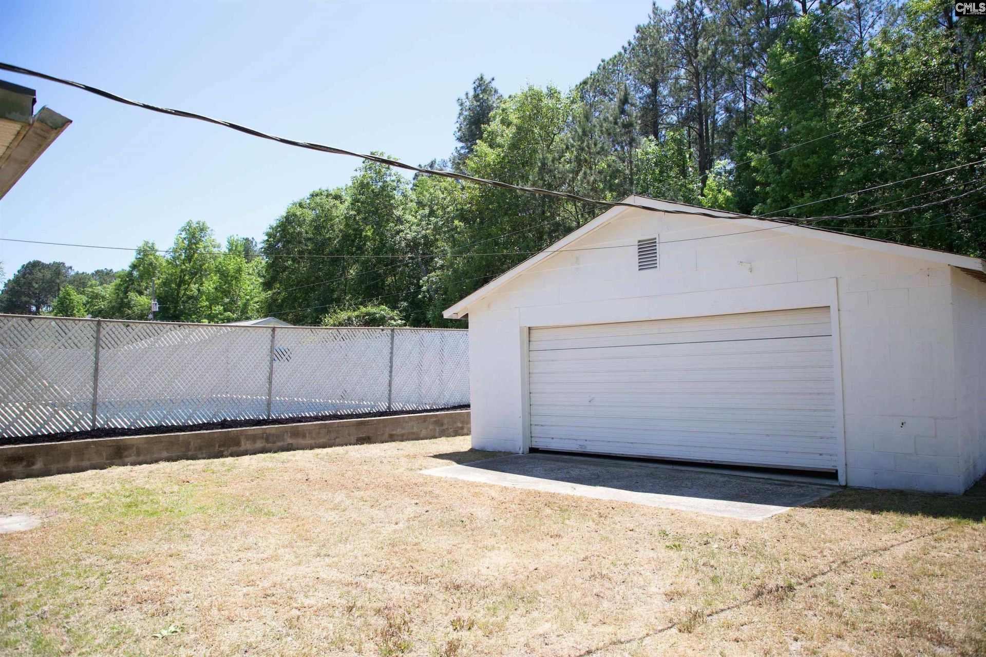 826 Jefferson Street Photo 5