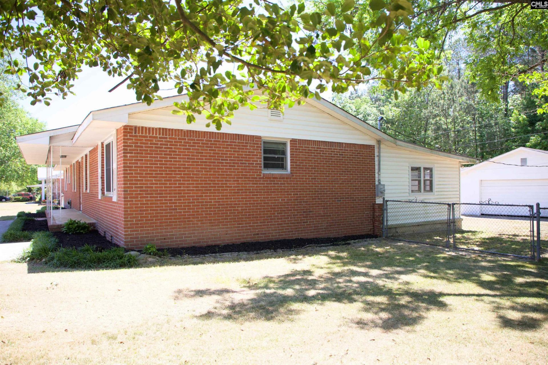 826 Jefferson Street Photo 7