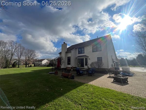 2505 Foxgrove Court , Highland Twp, MI 48356