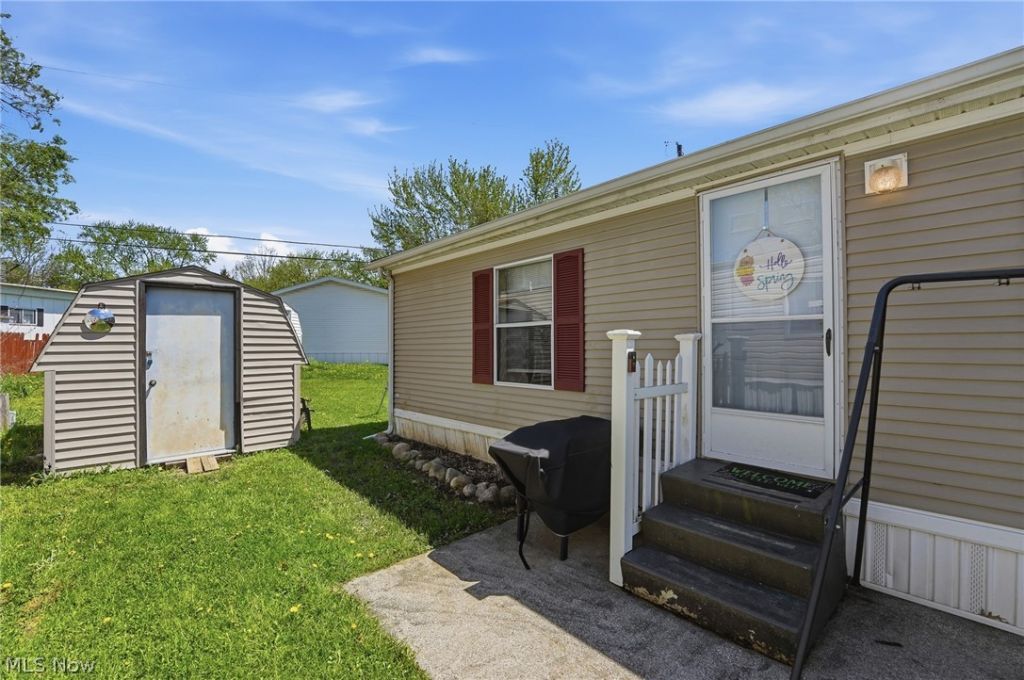 3022 State Route 59, Ravenna, OH 44266