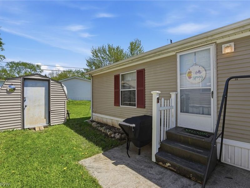 3022 State Route 59, Unit D11, Ravenna, OH 44266 Photo 1