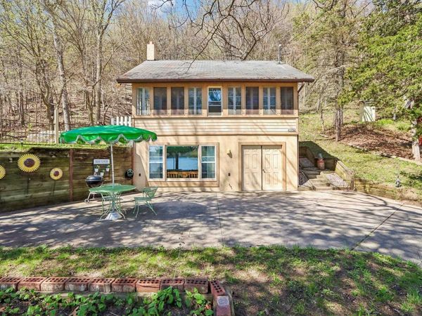 W10740 Tipperary Road, Poynette, WI 53955