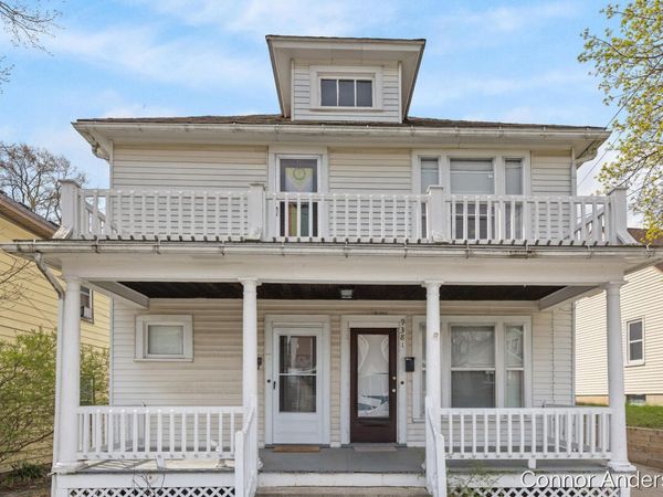 938 5th Street NW, Grand Rapids, MI 49504