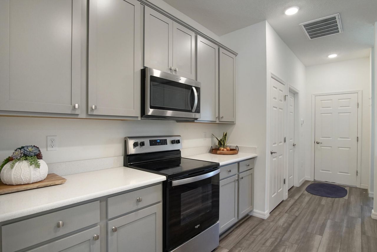 6117 NW Duke Circle, Port Saint Lucie, FL 34983 Photo