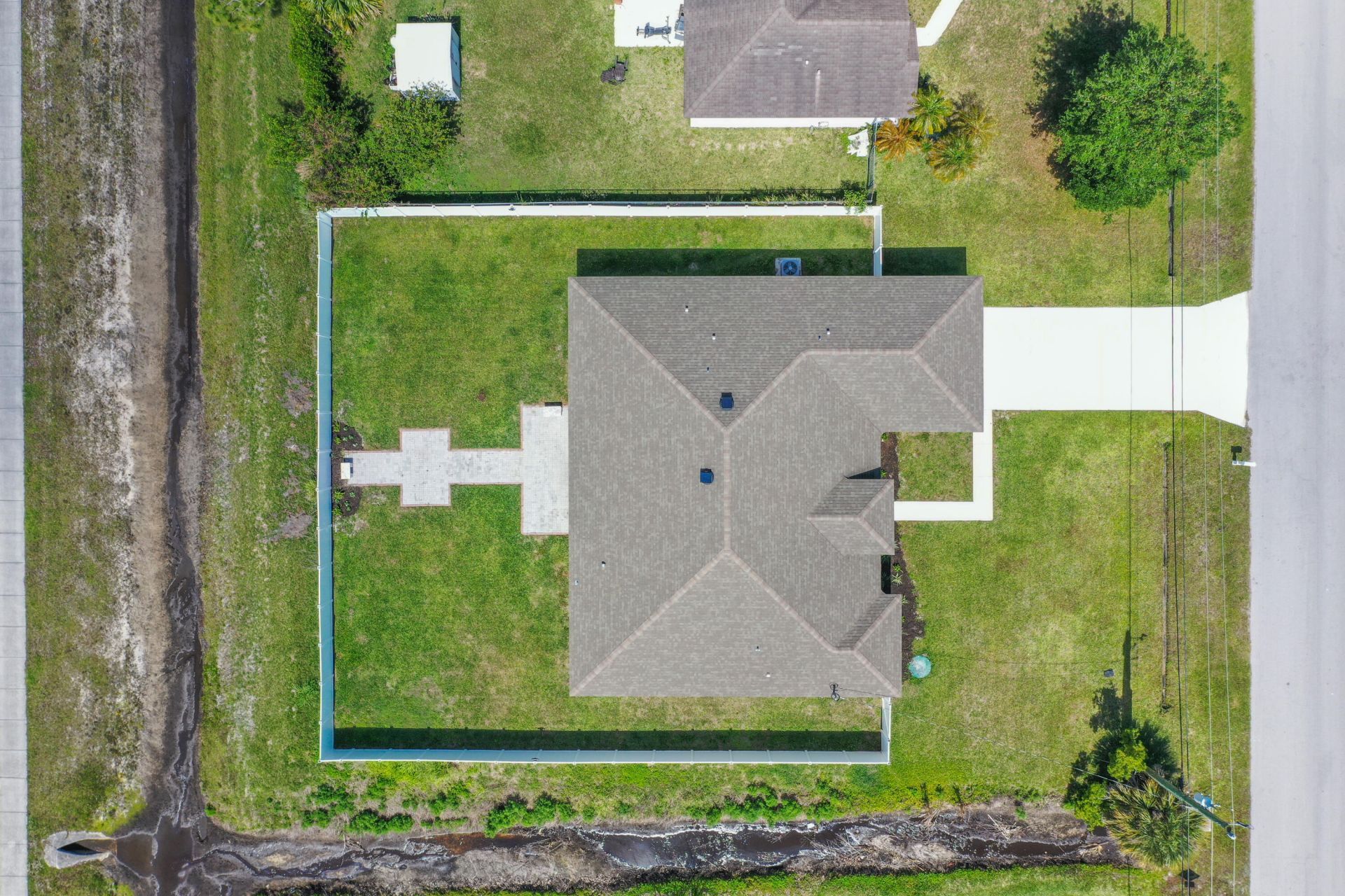 6117 NW Duke Circle, Port Saint Lucie, FL 34983 Photo