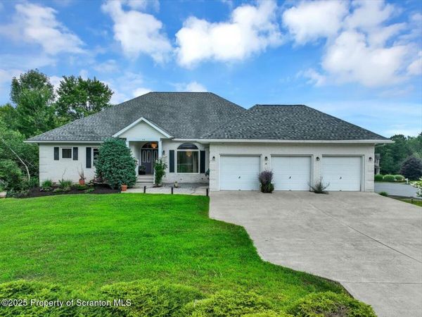 106 Beech Lane, Unit L 12, Elmhurst, PA 18444