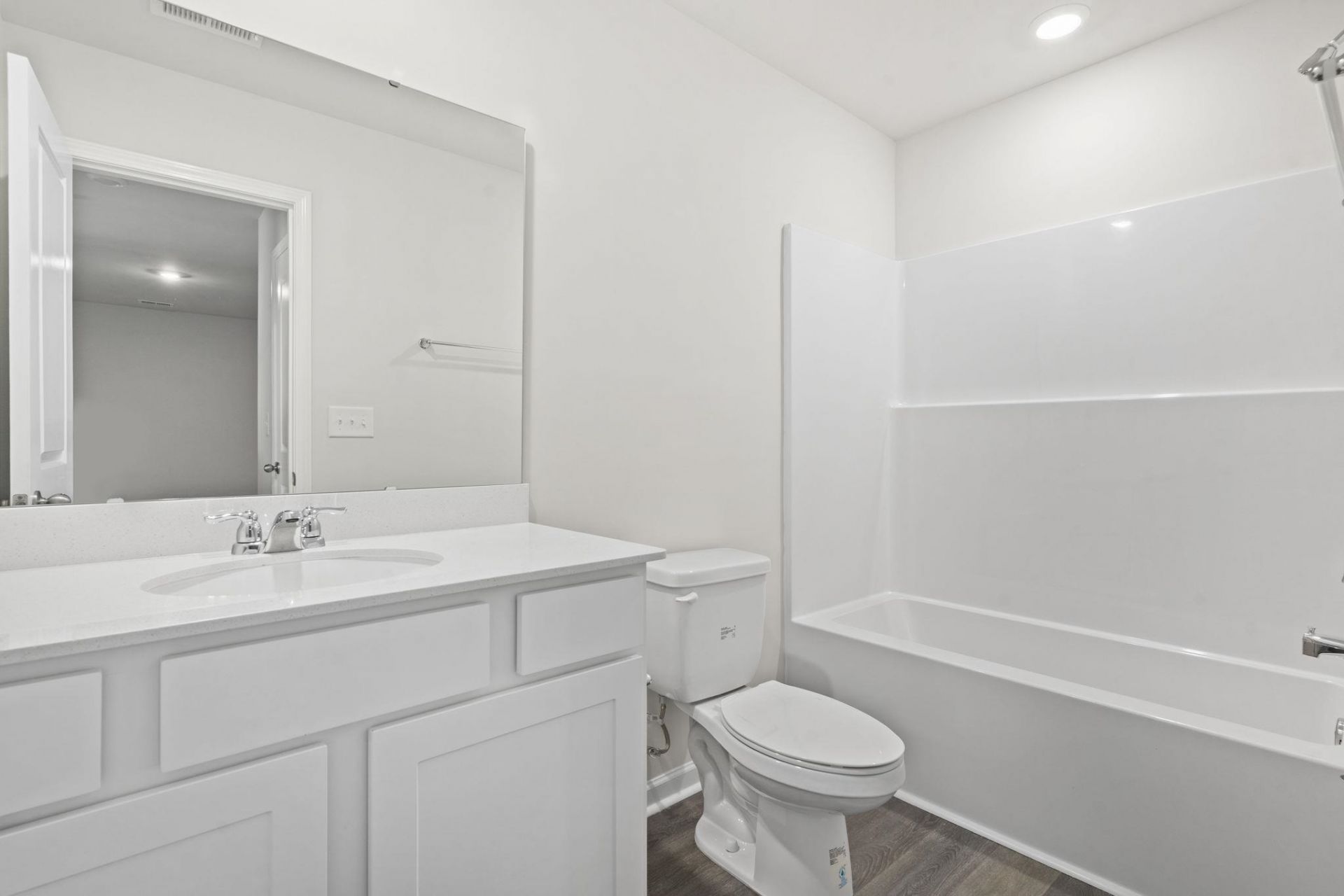 415 Waterend Dr.  Photo 24