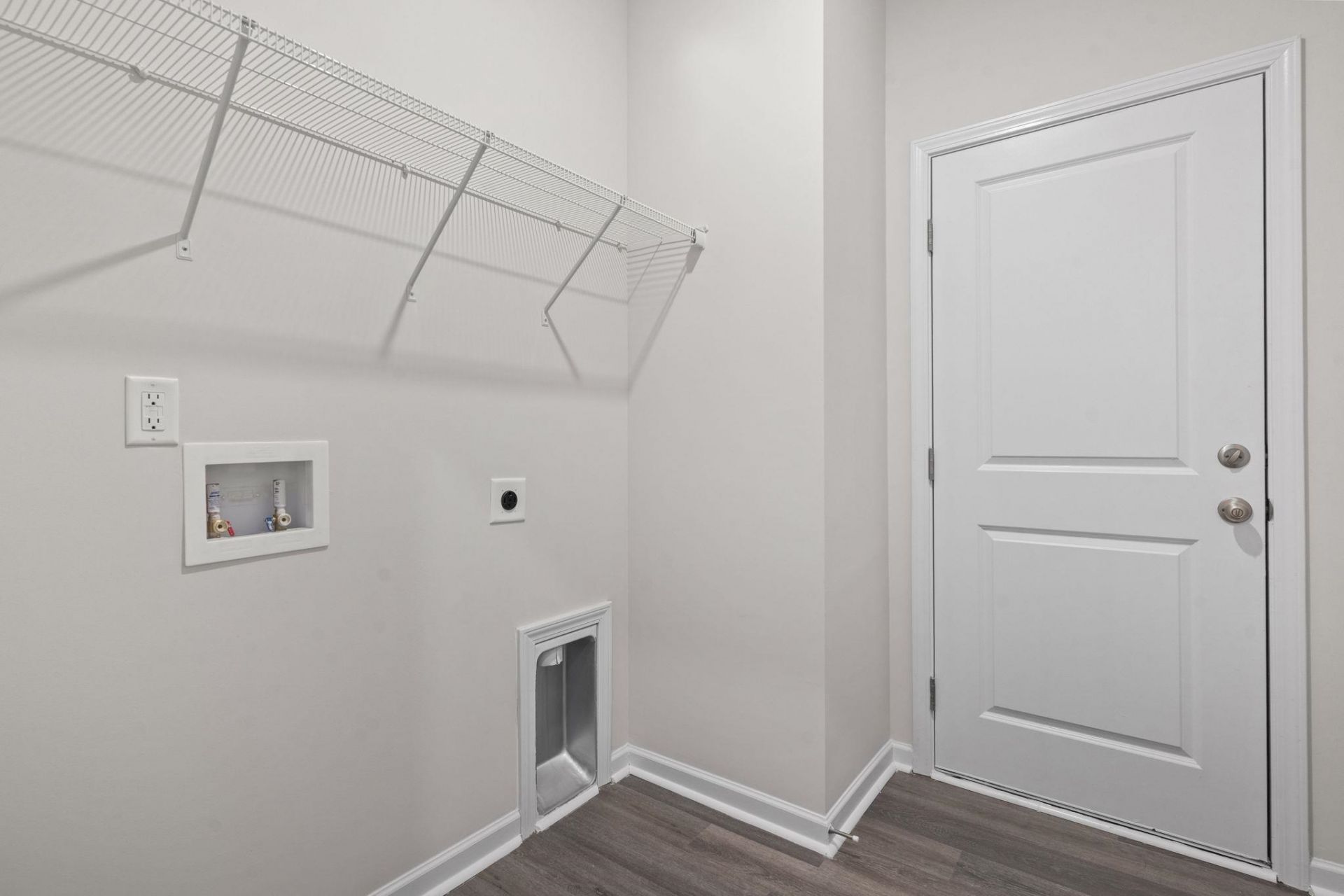 415 Waterend Dr.  Photo 31