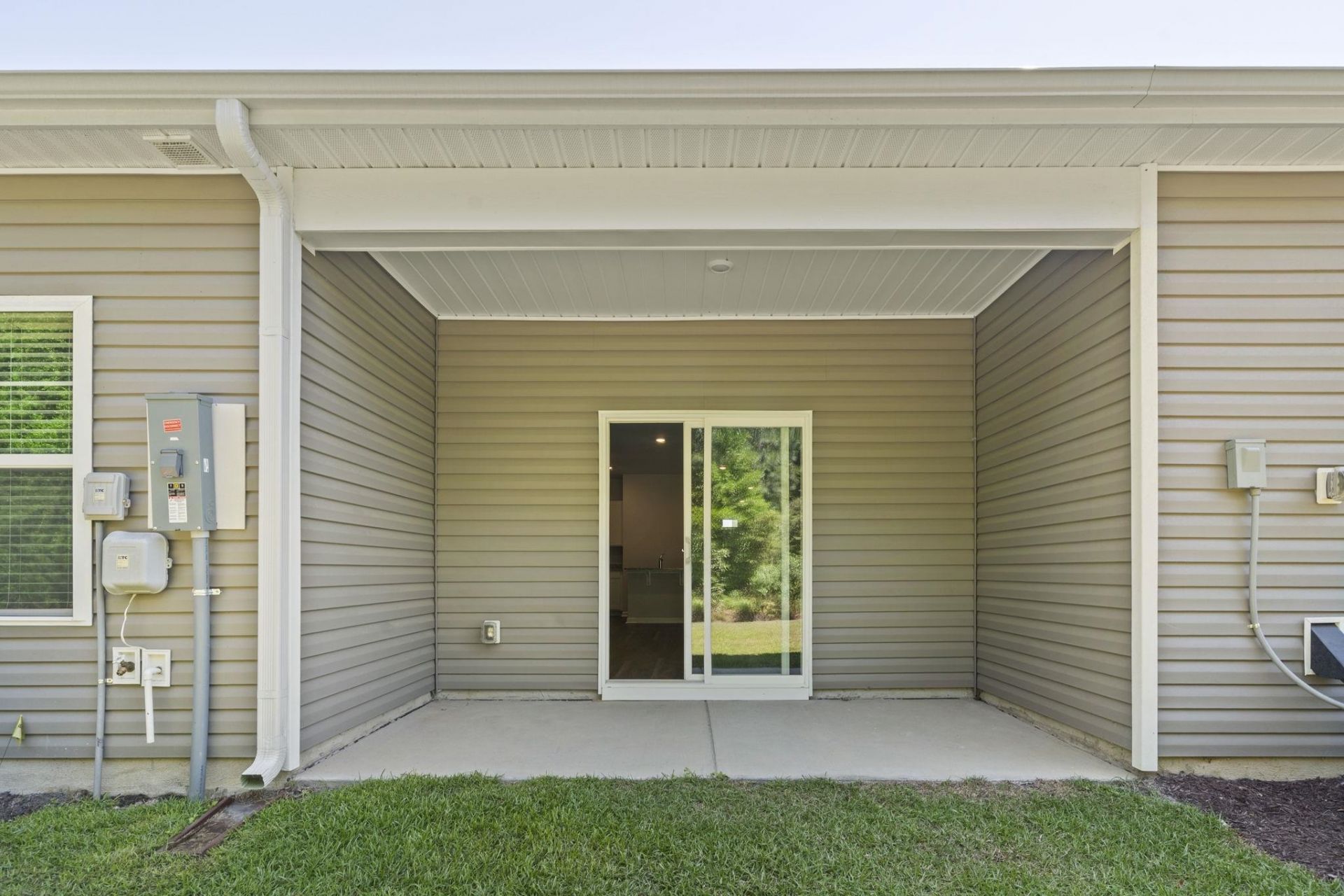 415 Waterend Dr.  Photo 35