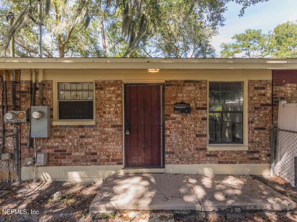 4417 KEN KNIGHT Drive N, Jacksonville, FL 32209