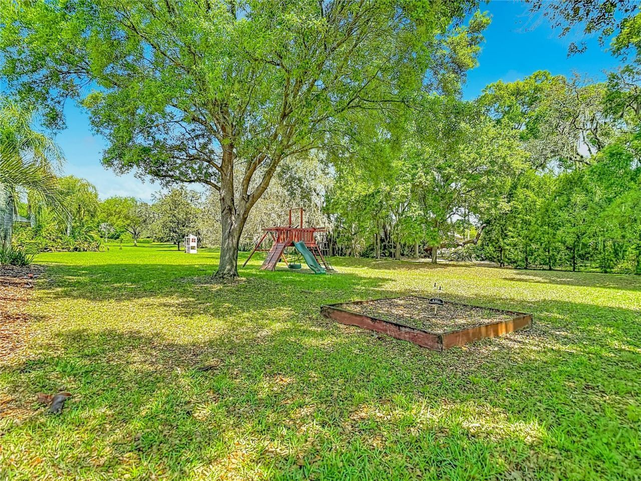 2705 Coastal Range Way, Lutz, FL 33559 Photo