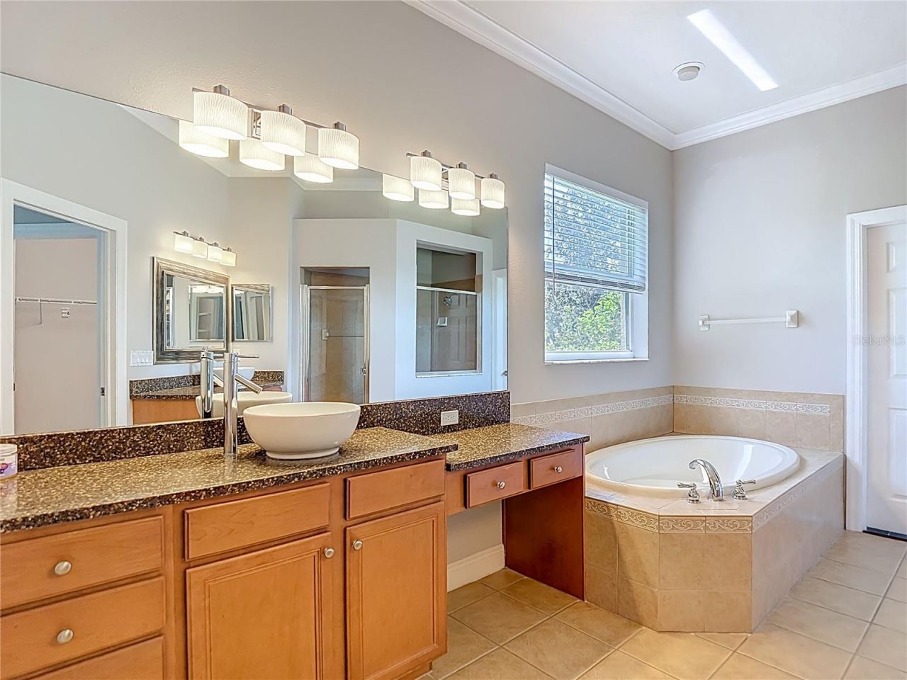 2705 Coastal Range Way, Lutz, FL 33559 Photo