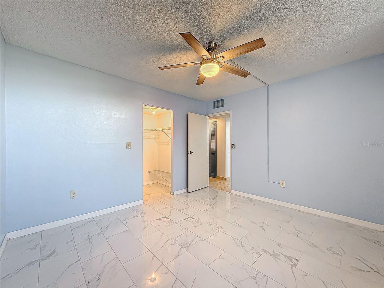 2850 Somerset Drive , Unit 204L, Lauderdale Lakes, FL 33311 Photo