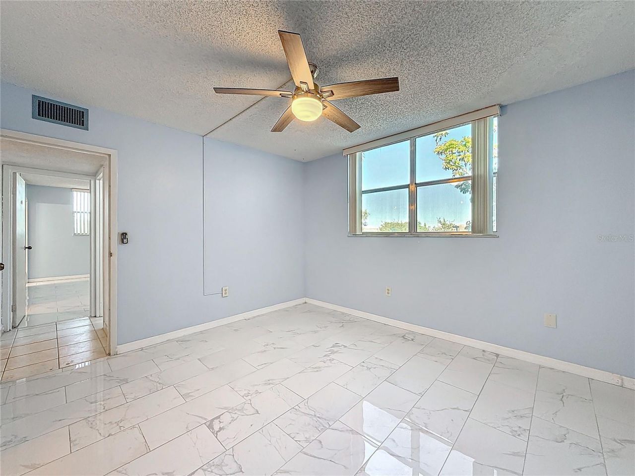2850 Somerset Drive , Unit 204L, Lauderdale Lakes, FL 33311 Photo