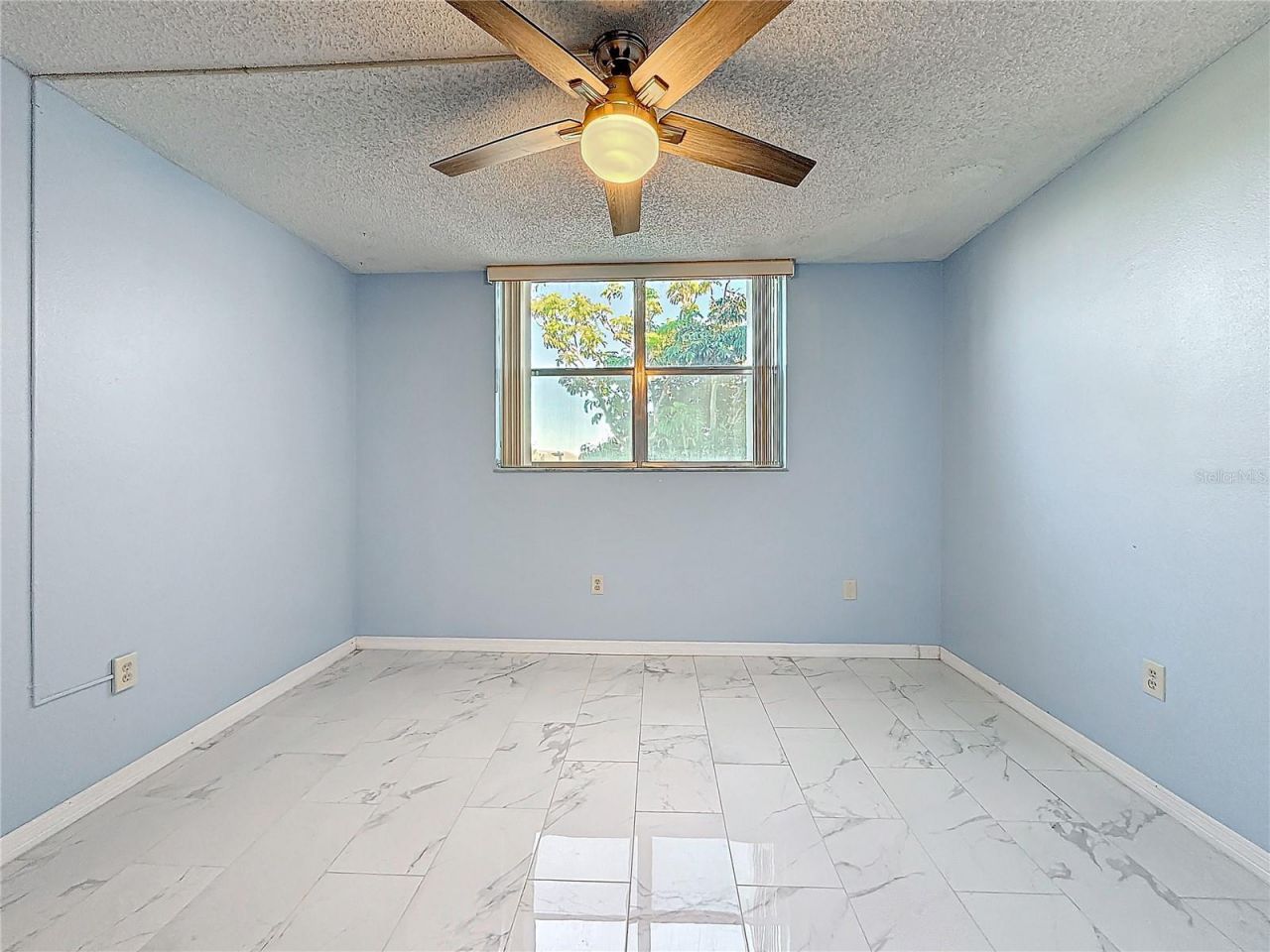 2850 Somerset Drive , Unit 204L, Lauderdale Lakes, FL 33311 Photo