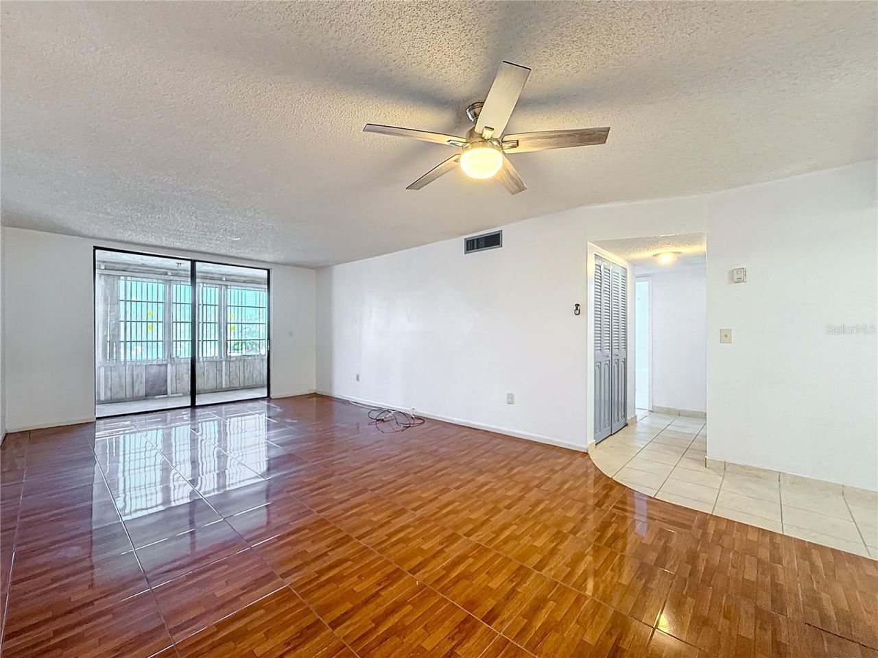 2850 Somerset Drive , Unit 204L, Lauderdale Lakes, FL 33311 Photo