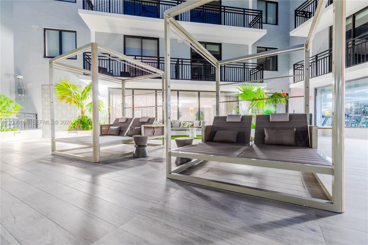 1005 Spring Garden Rd , Unit 555, Miami, FL 33136 Photo