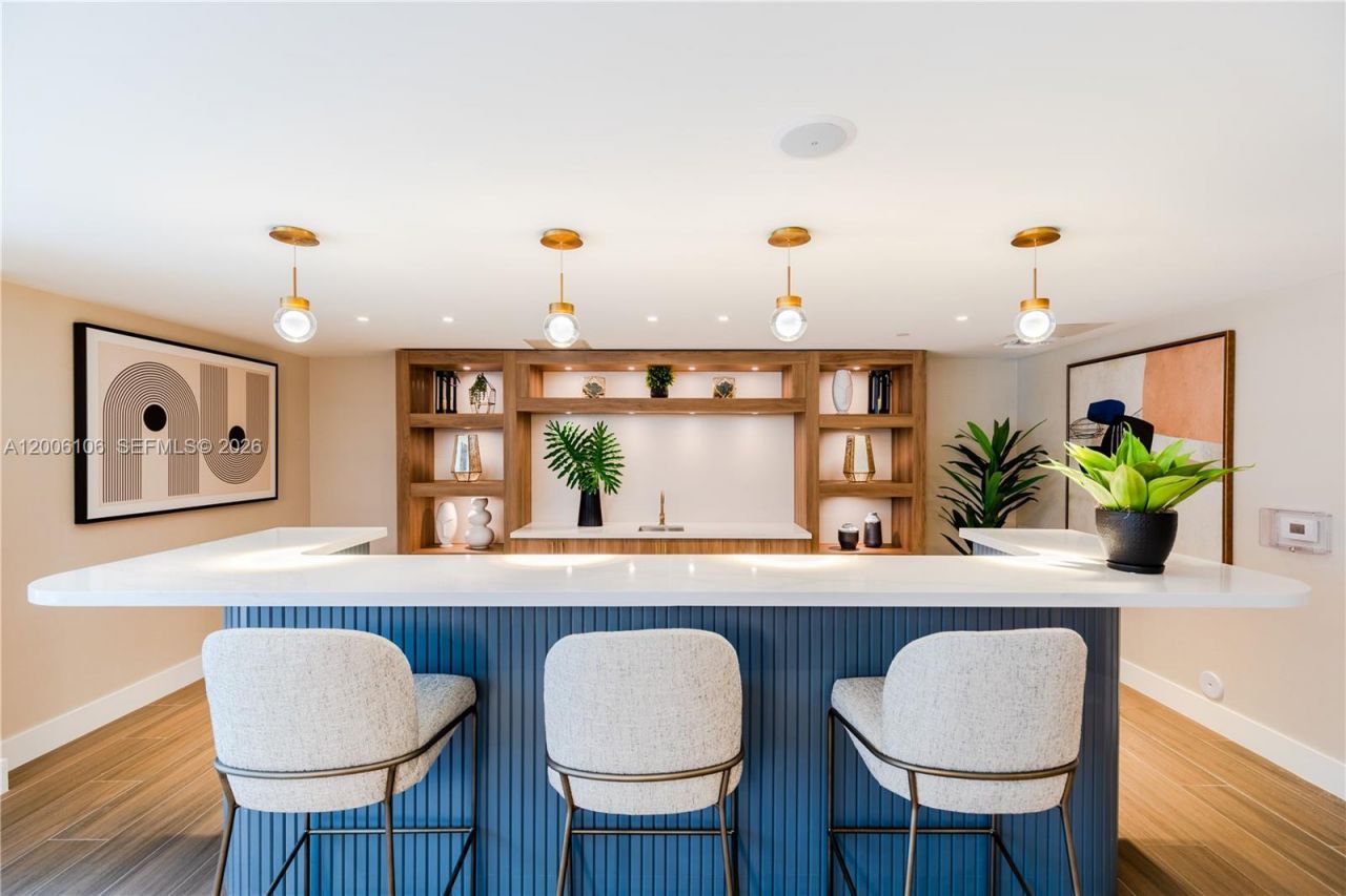 1005 Spring Garden Rd , Unit 555, Miami, FL 33136 Photo