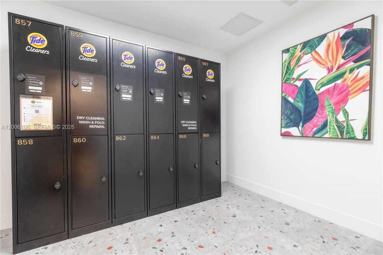 1005 Spring Garden Rd , Unit 555, Miami, FL 33136 Photo