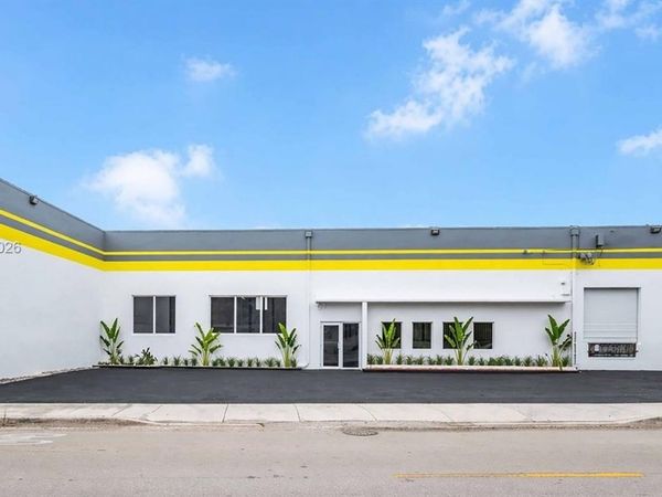 6800 NE 4th Ct , Miami, FL 33138