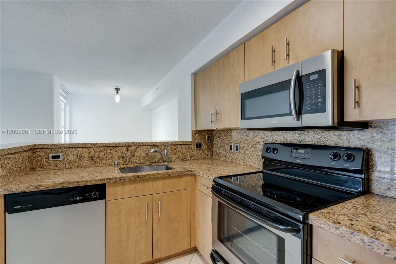 4350 NW 107th Ave , Unit 204, Doral, FL 33178 Photo