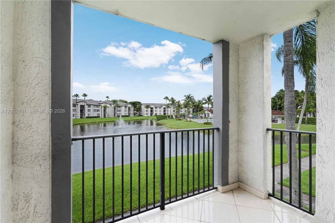 4350 NW 107th Ave , Unit 204, Doral, FL 33178 Photo