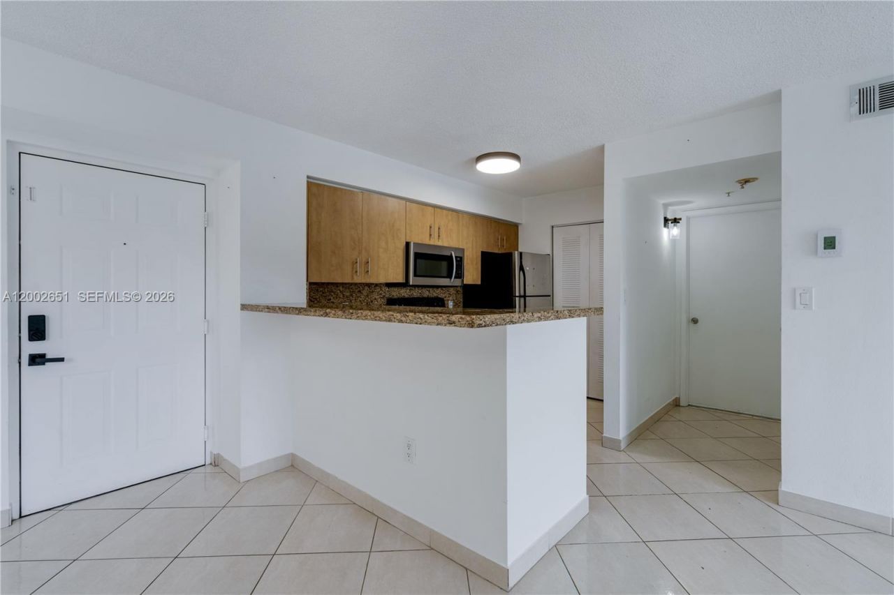 4350 NW 107th Ave , Unit 204, Doral, FL 33178 Photo