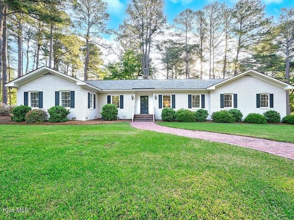 1225 Cheshire Lane, Rocky Mount, NC 27803