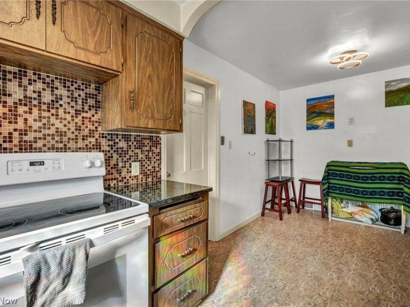 13570 Cedar Road, University Heights, OH 44118 Photo 23