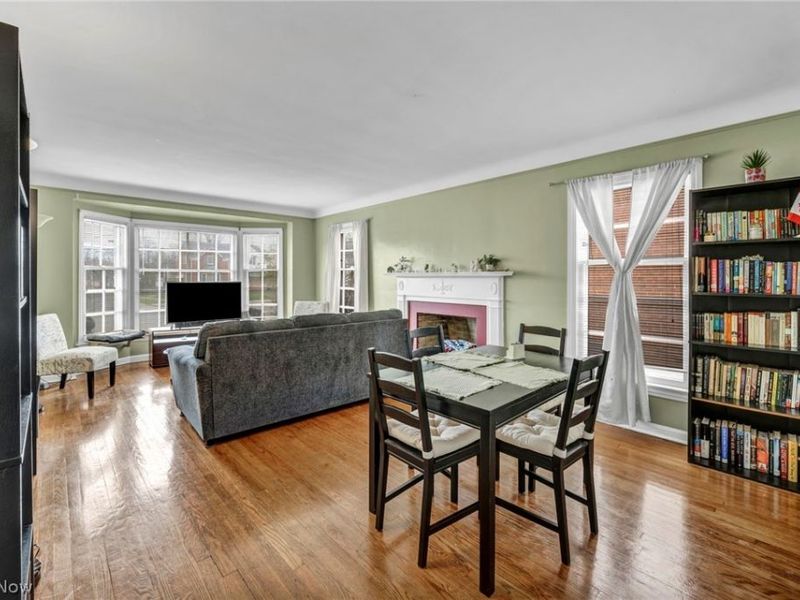 13570 Cedar Road, University Heights, OH 44118 Photo 7