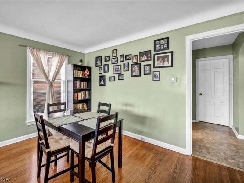 13570 Cedar Road, University Heights, OH 44118 Photo 8