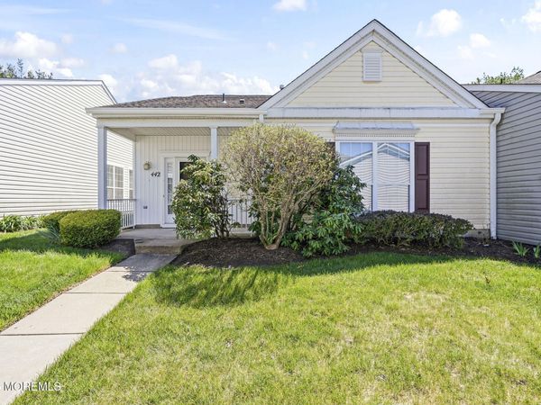 442 Bluebird Drive, Unit 442, Monroe, NJ 08831
