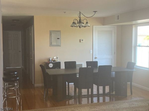 189 Astor St, Newark, NJ 07114