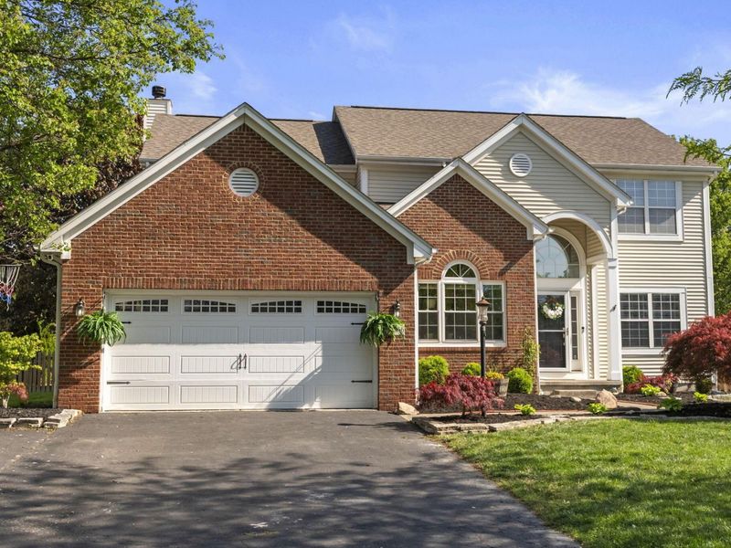 2086 Stargrass Avenue, Grove City, OH 43123 Photo 1