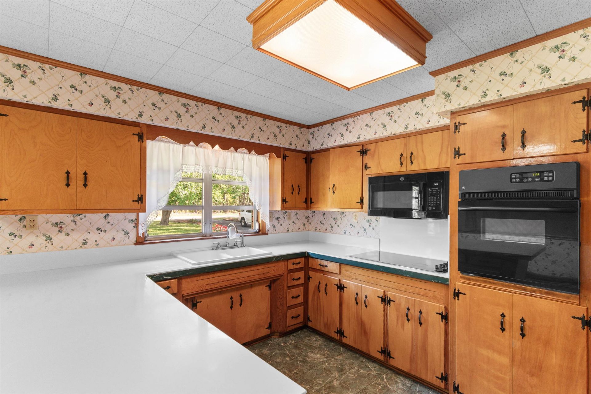 1594 Montford Rd. Photo 11