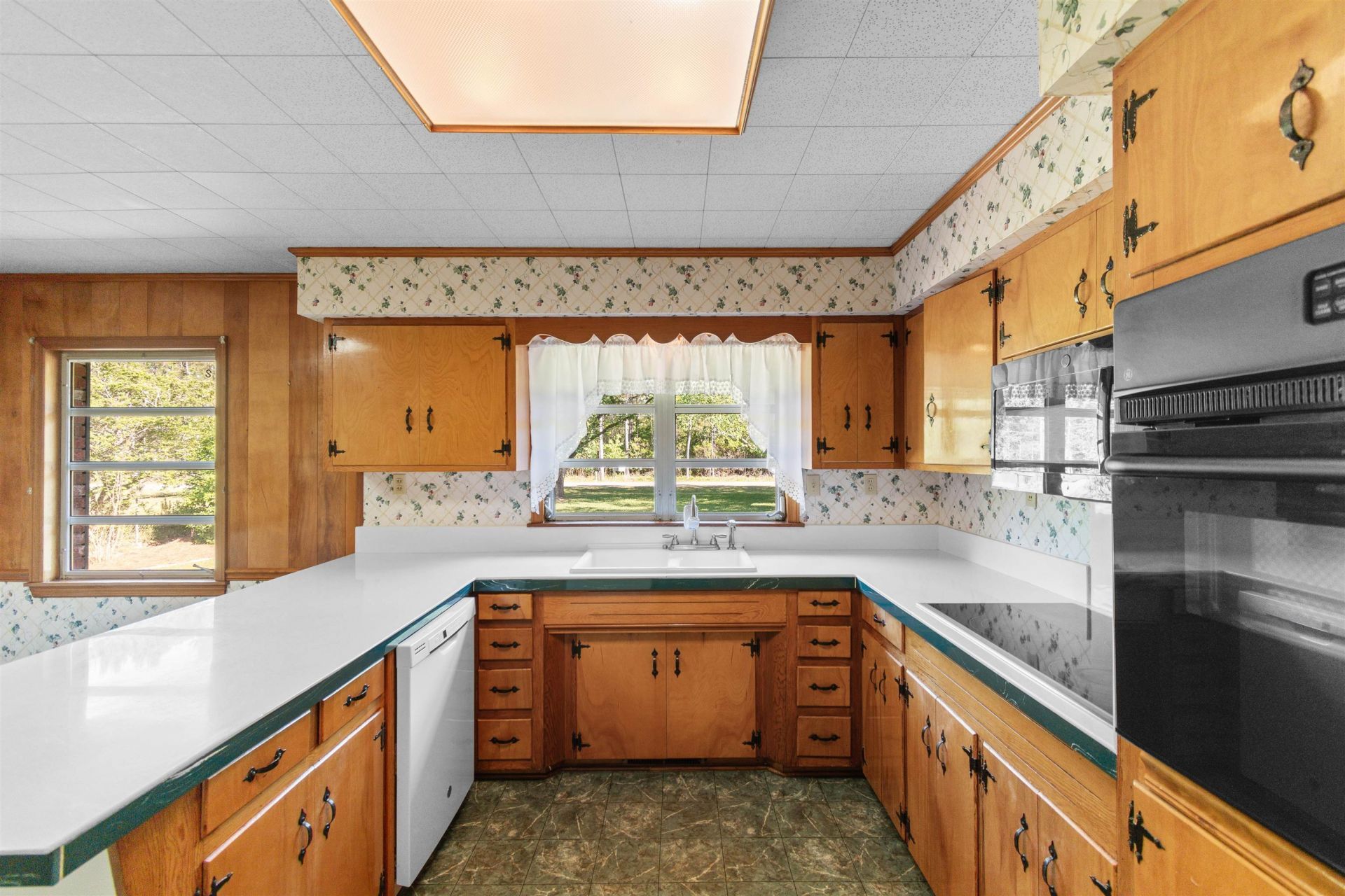 1594 Montford Rd. Photo 12