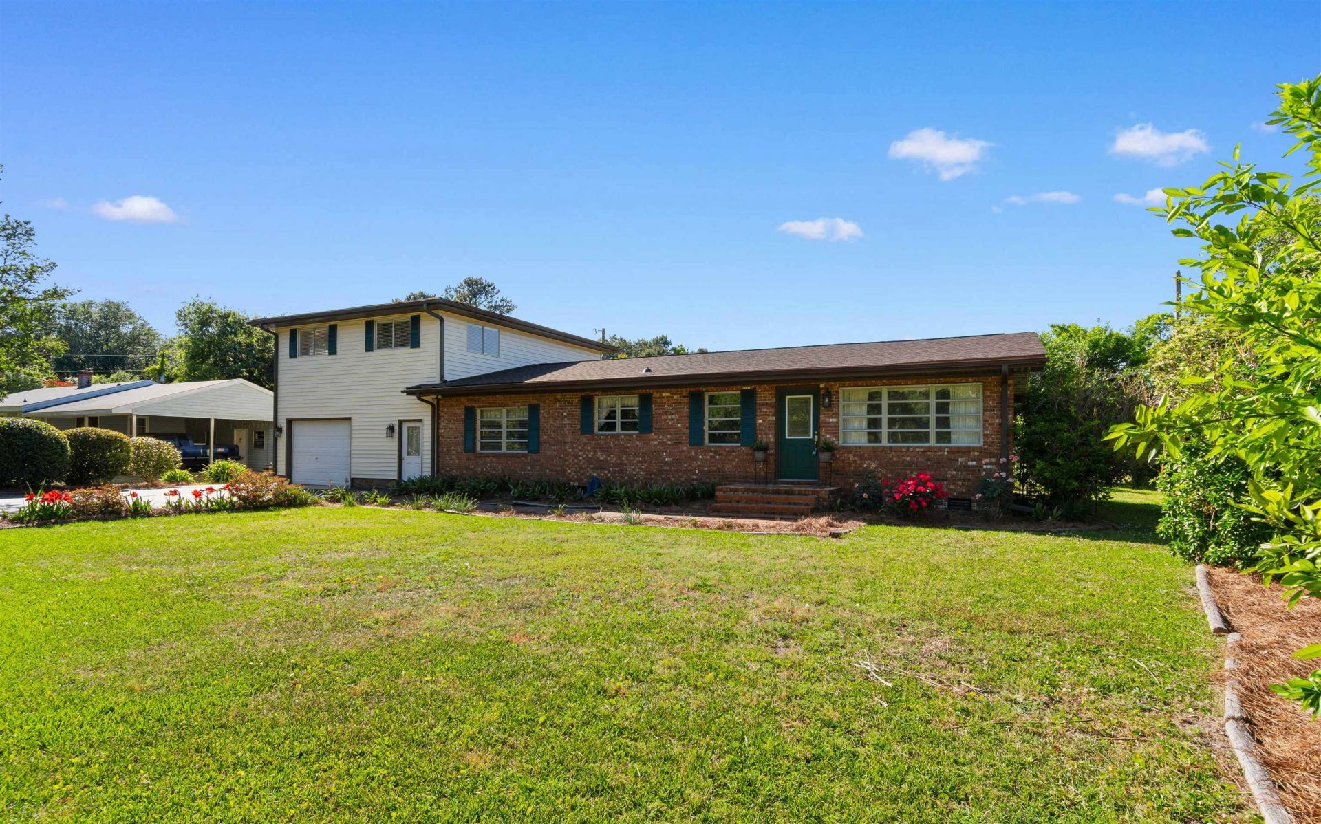 1594 Montford Rd. Photo 4