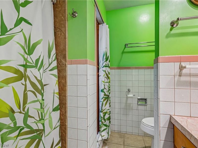 2060 6th Street SW, Akron, OH 44314 Photo 16