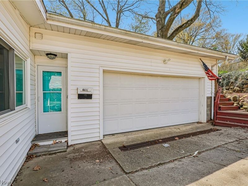 2060 6th Street SW, Akron, OH 44314 Photo 6