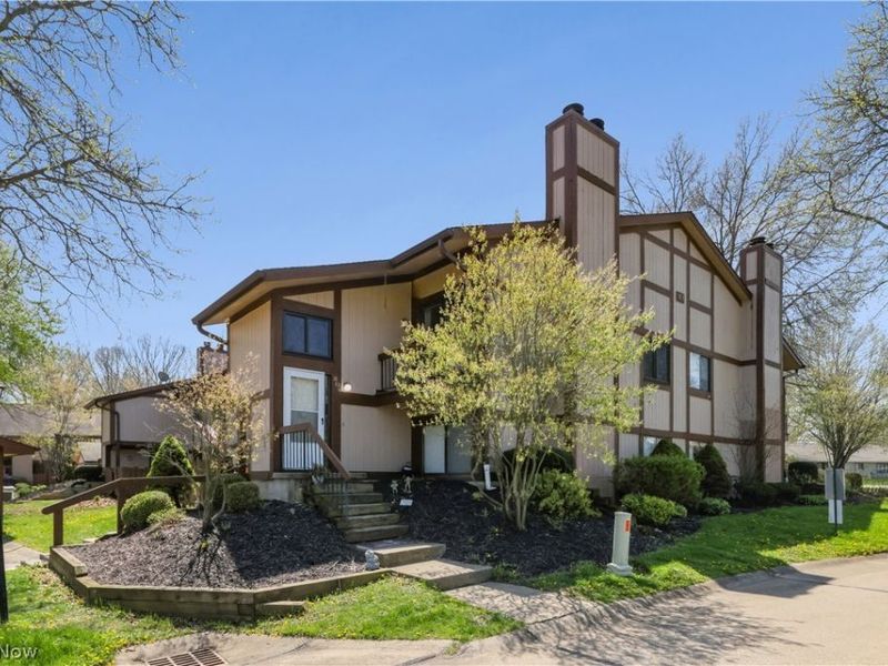 804 Kirkwall Drive, Akron, OH 44321 Photo 1