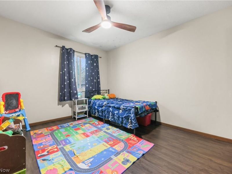 804 Kirkwall Drive, Akron, OH 44321 Photo 25