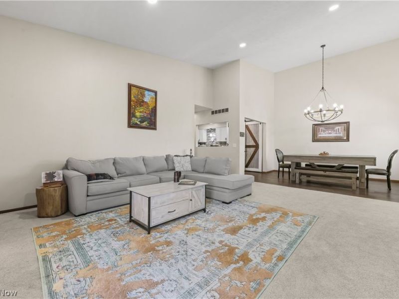 804 Kirkwall Drive, Akron, OH 44321 Photo 5