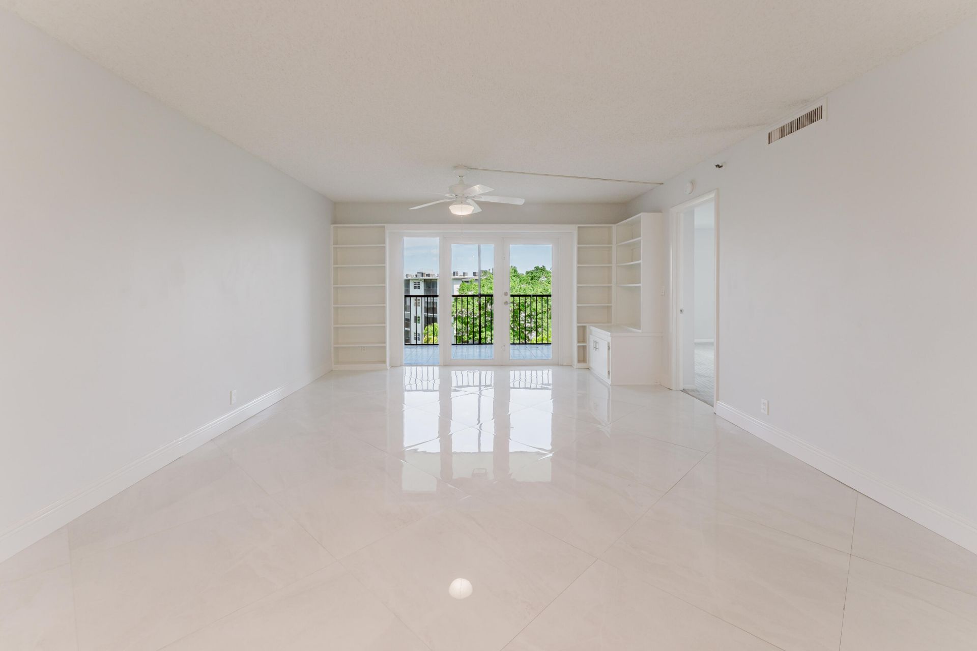 2217 Cypress Island Drive, Unit 508, Pompano Beach, FL 33069 Photo