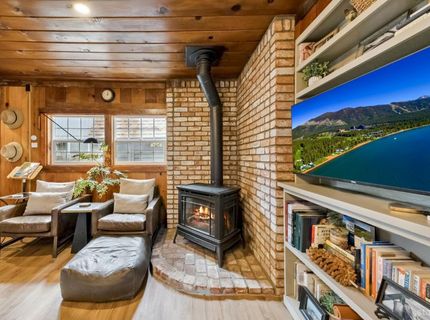 3780 Paradise Avenue, South Lake Tahoe, CA 96150 Photo