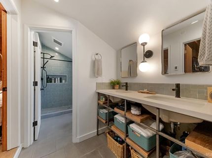 3780 Paradise Avenue, South Lake Tahoe, CA 96150 Photo