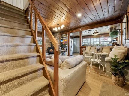 3780 Paradise Avenue, South Lake Tahoe, CA 96150 Photo