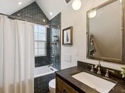 3780 Paradise Avenue, South Lake Tahoe, CA 96150 Photo