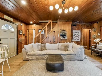 3780 Paradise Avenue, South Lake Tahoe, CA 96150 Photo